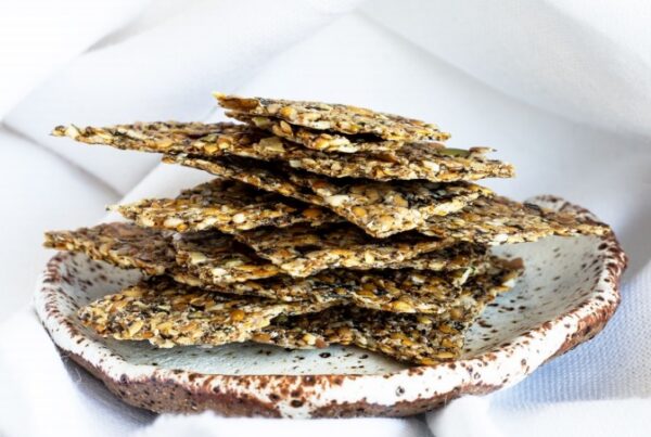 DEHYDRATED FLAX CRACKERS