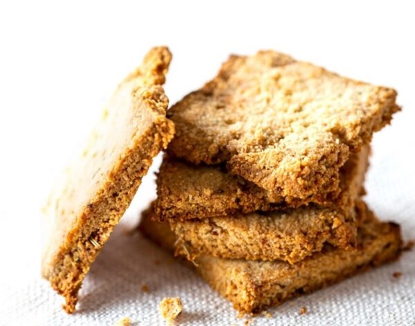 Easy Homemade Herb Crackers Recipe
